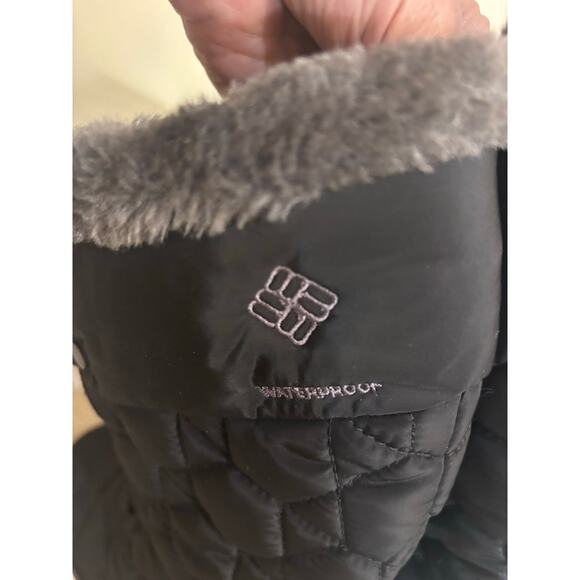 Columbia all weather boots black size 8 women's - Picture 7 of 8